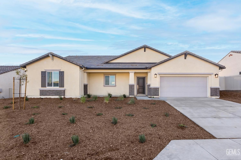 5019 Tachi Ave, Bakersfield, CA 93306 - photo 1