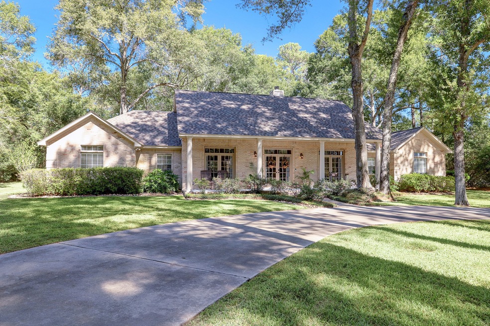 13202 Lost Creek Rd, Tomball, TX 77375 - photo 1