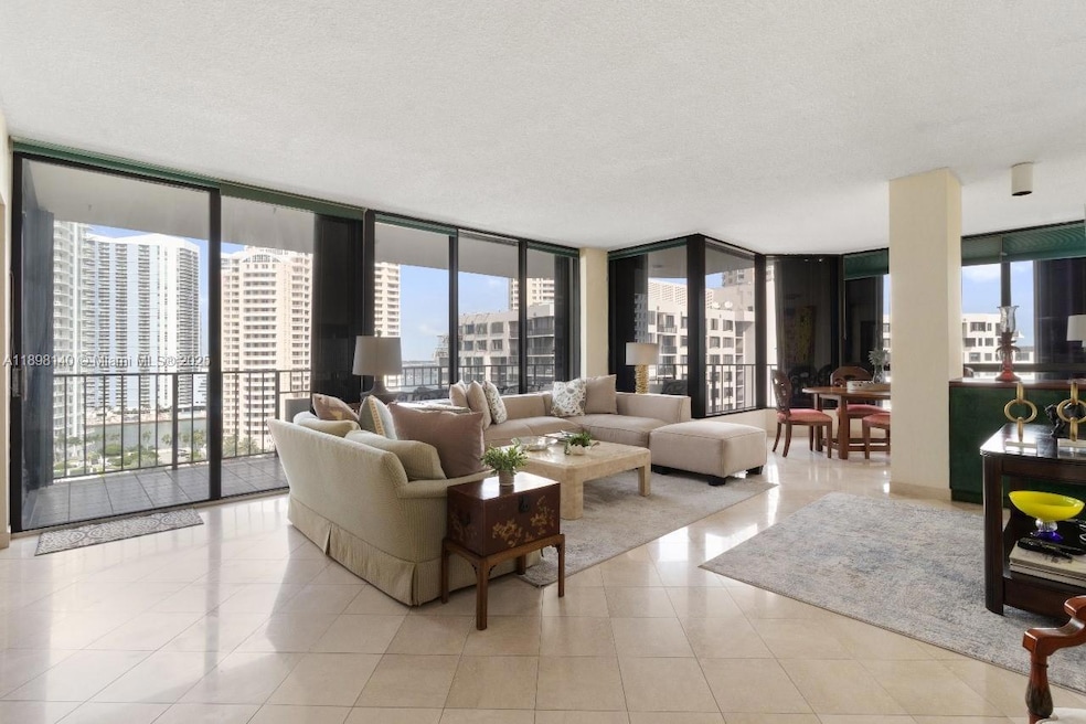 Brickell Key One unit A1616, Miami, FL 33131 - photo 1