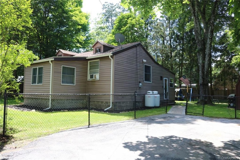 205 Monroe Ave, Monroe, NY 10950 - photo 1