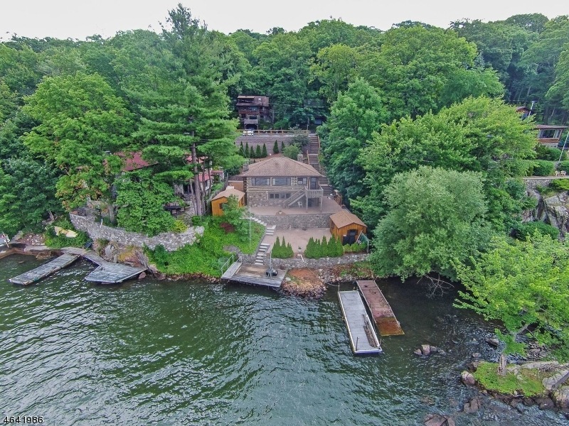 71 Woods Rd, Greenwood Lake, NJ 10925 - photo 1