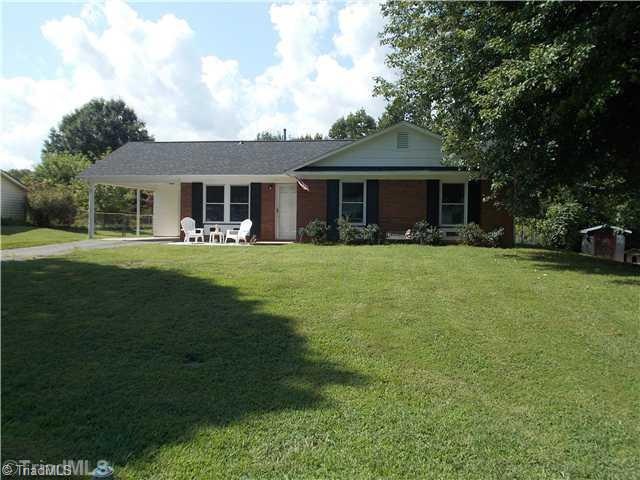 507 Weatherford Dr, King, NC 27021 - photo 1