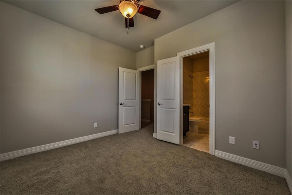 6625 N Main St unit A, Houston, TX 77009 - photo 1
