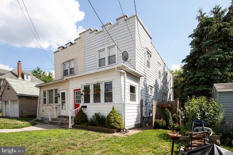 742 Maple Terrace, Collingswood, NJ 08108 - photo 1