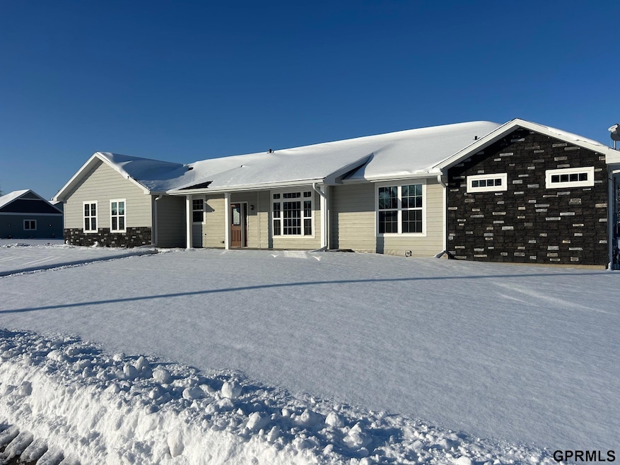 308 W Maple St, Hooper, NE 68031 - photo 1