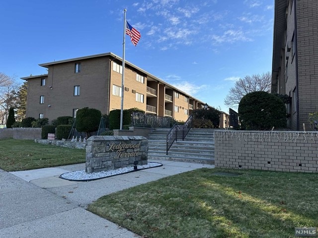 462 Liberty St unit 462C 310, Little Ferry, NJ 07643 - photo 1