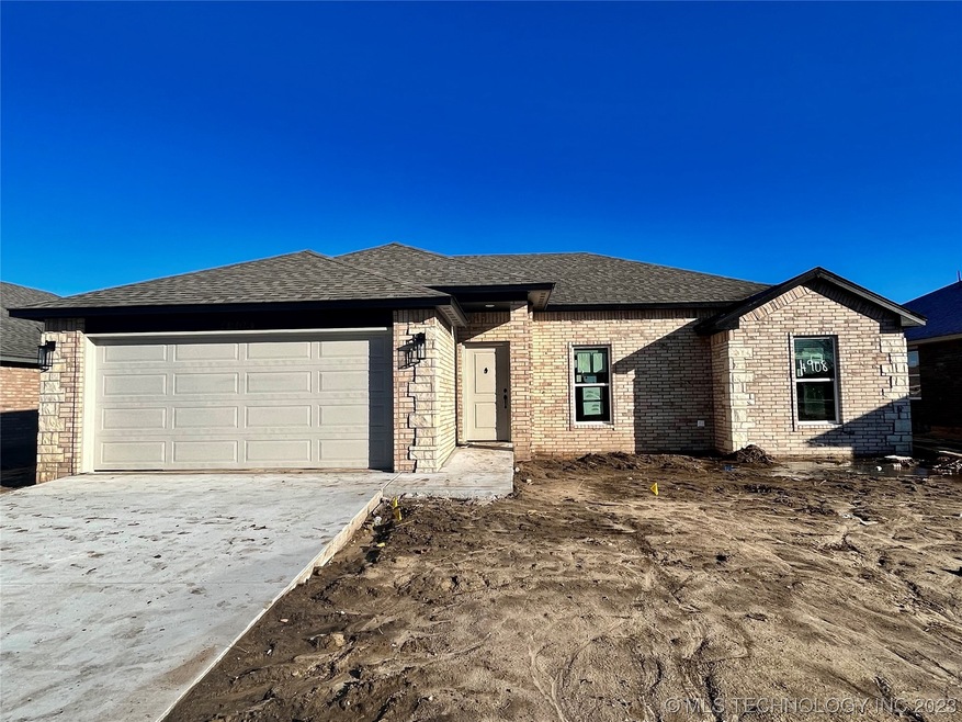 4908 E Galveston Place, Broken Arrow, OK 74014 - photo 1