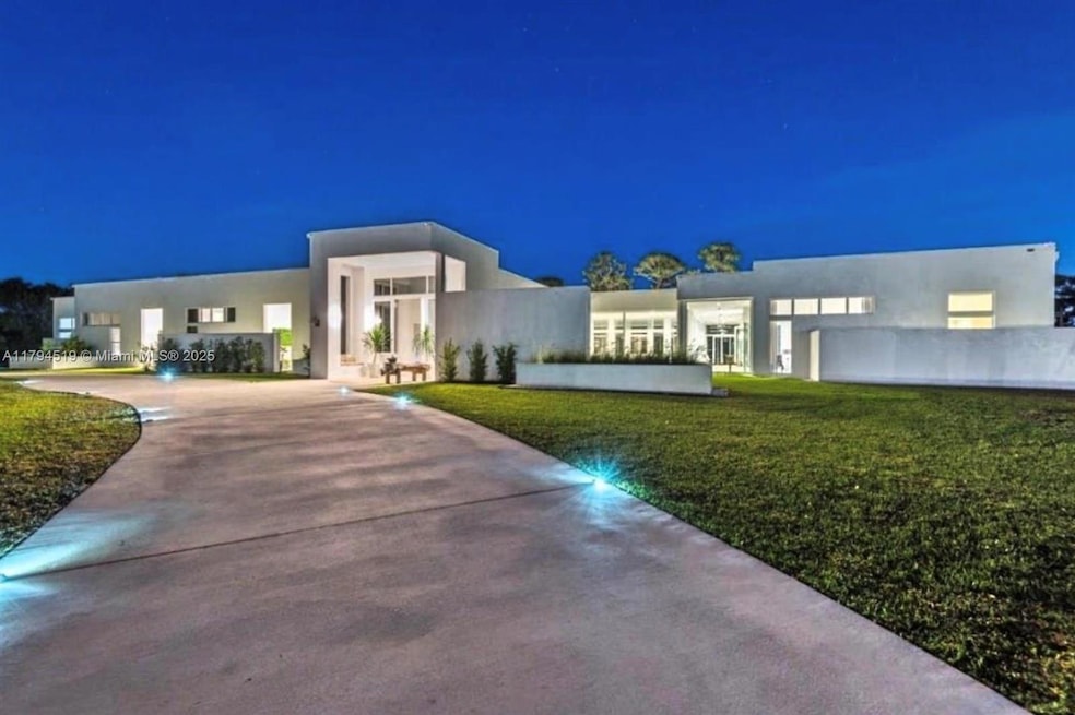 1901 SE Ranch Rd, Jupiter, FL 33478 - photo 1