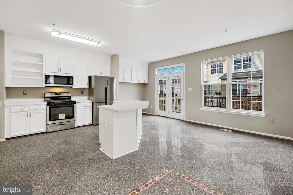 4114 Apple Leaf Ct, Pasadena, MD 21122 - photo 1