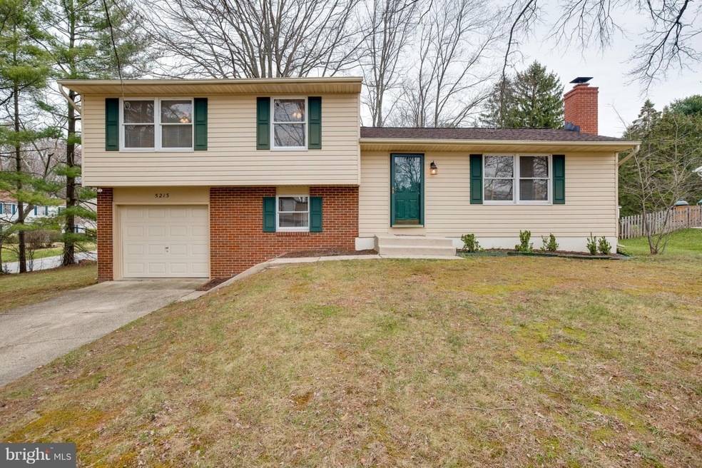 5213 Lightning View Rd, Columbia, MD 21045 - photo 1