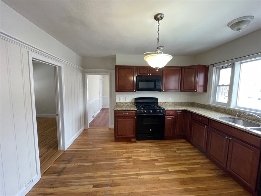 262 Hilldale Ave unit 1, Haverhill, MA 01832 - photo 1