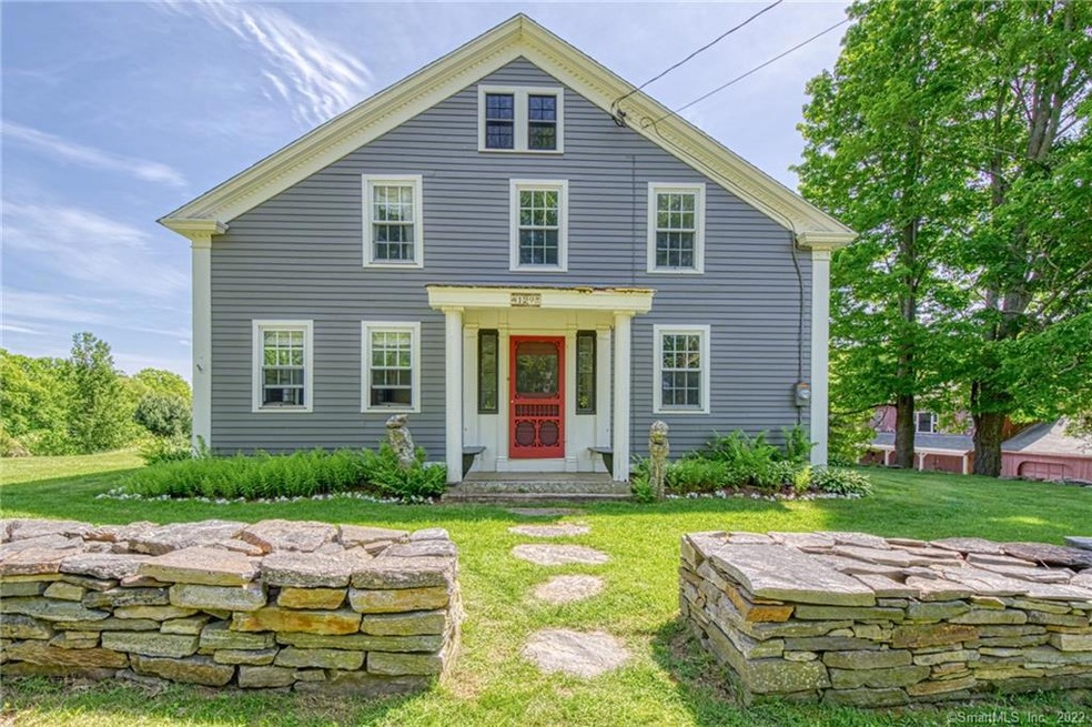 129 Woodstock Rd, Woodstock, CT 06281 - photo 1