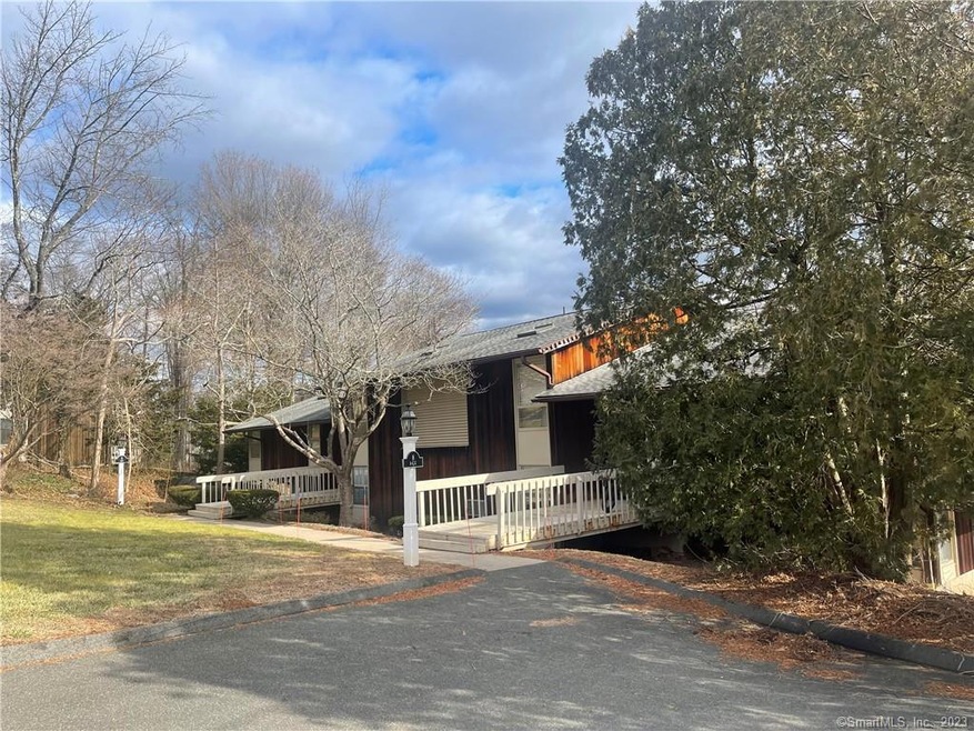 8 Country Squire Dr unit G, Cromwell, CT 06416 - photo 1