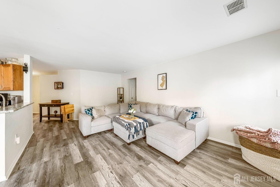 7112 Elm Ct, Monmouth Junction, NJ 08852 - photo 1