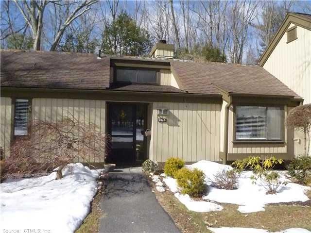 996A Heritage Village, Southbury, CT 06488 - photo 1