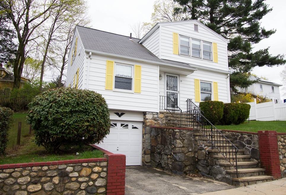 20 Parker St, Maynard, MA 01754 - photo 1