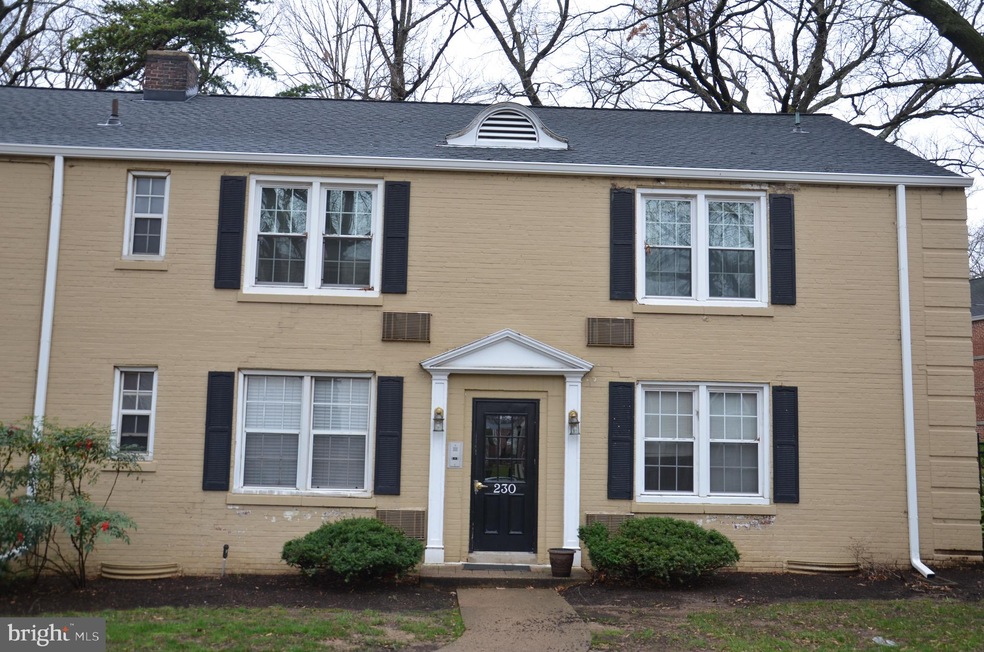 230 N Thomas St unit 2301, Arlington, VA 22203 - photo 1