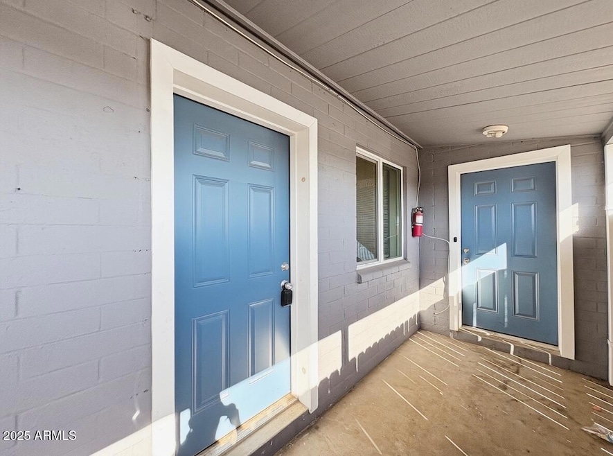 513 E Hatcher Rd unit 9, Phoenix, AZ 85020 - photo 1