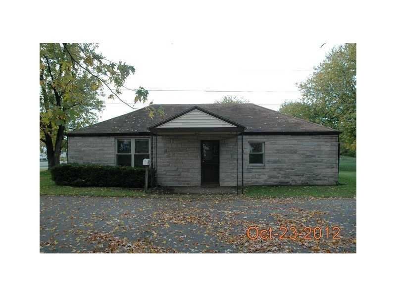 402 N 16th Ave, Beech Grove, IN 46107 - photo 1