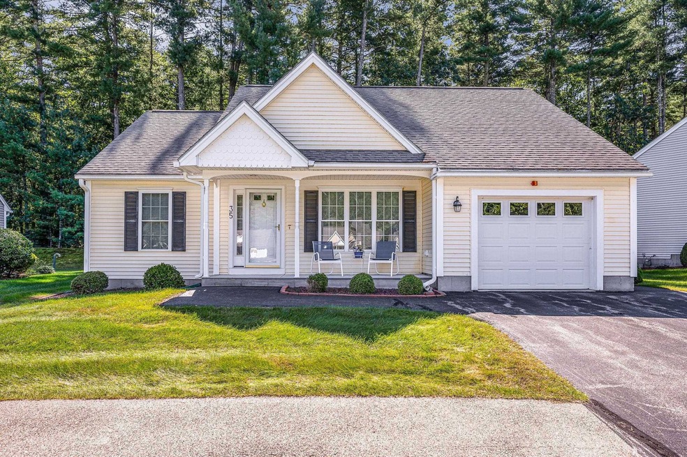 35 Fernwood Dr, Litchfield, NH 03052 - photo 1