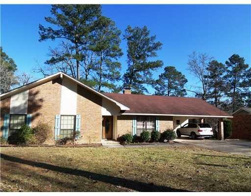 132 Huntington Dr, Pineville, LA 71360 - photo 1