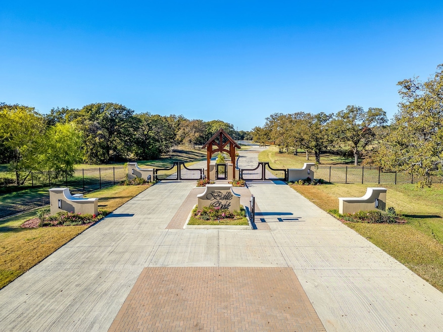 10216 Belle Oak Ct, Burleson, TX 76028 - photo 1