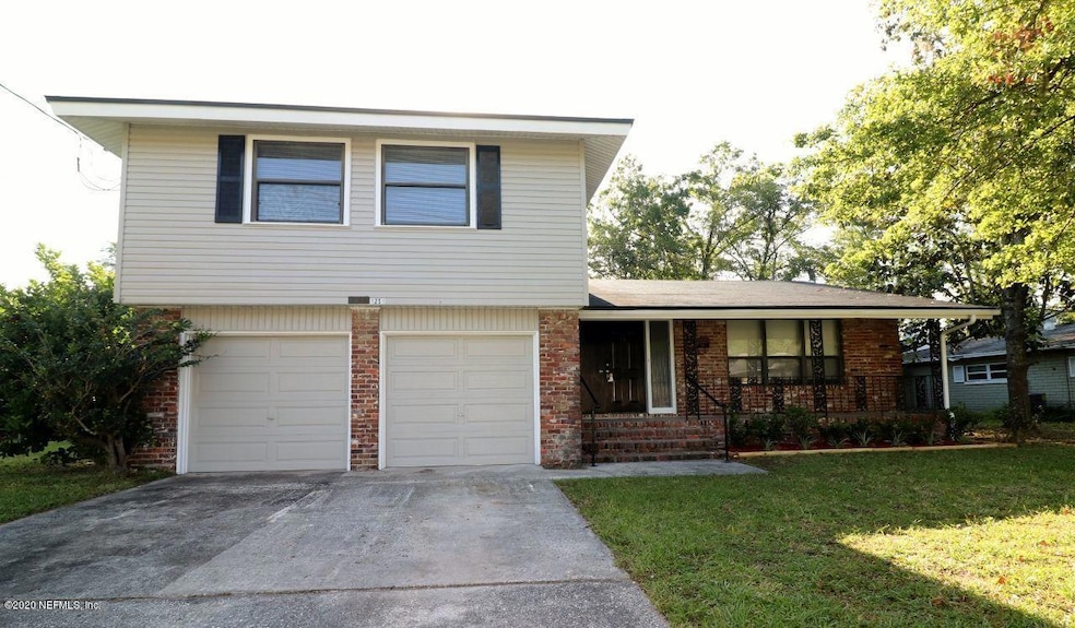 1251 Lamanto Ave E, Jacksonville, FL 32211 - photo 1
