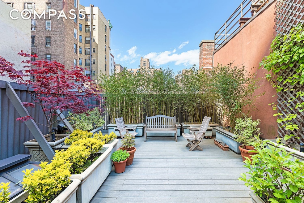 161 W 71st St unit 4, New York, NY 10023 - photo 1