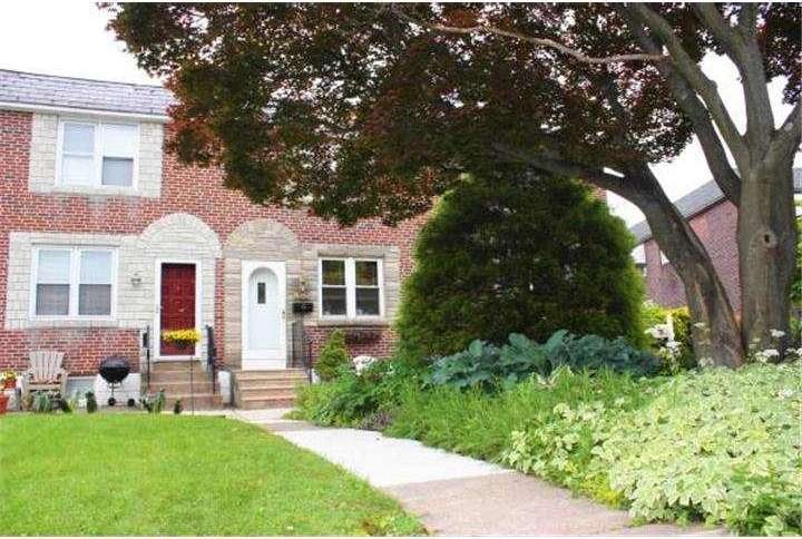 243 Westpark Ln, Clifton Heights, PA 19018 - photo 1