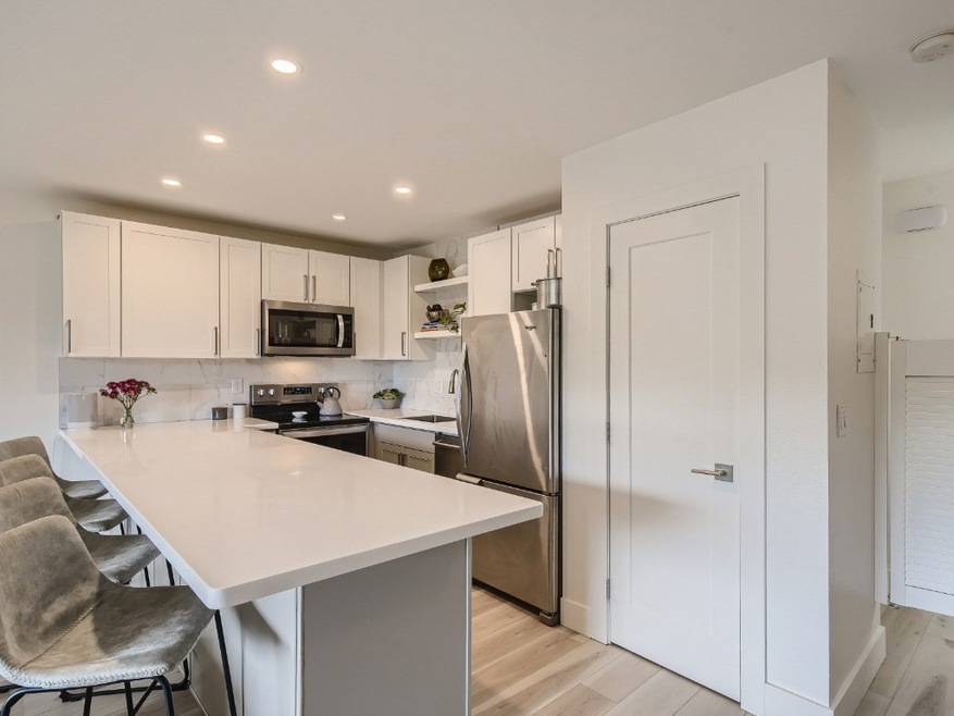 Sold $500,000 • Co-Listing Agent