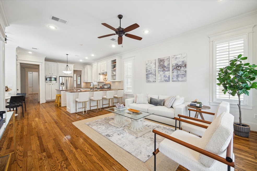 815 Aurora St, Houston, TX 77009 - photo 1