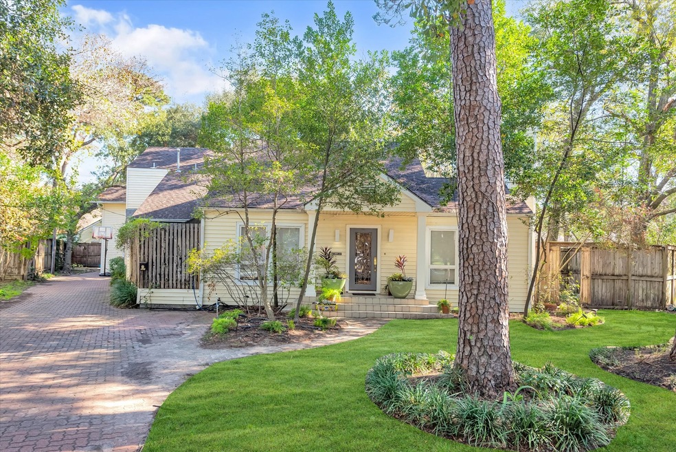 3202 Lawrence St, Houston, TX 77018 - photo 1