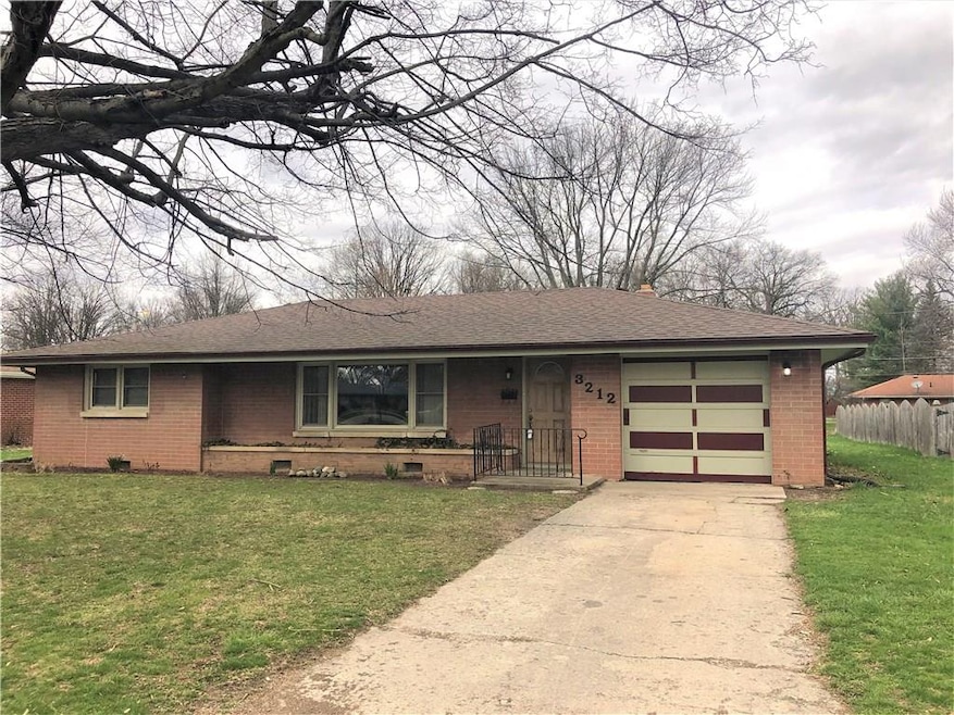 3212 E 6th St, Anderson, IN 46012 - photo 1