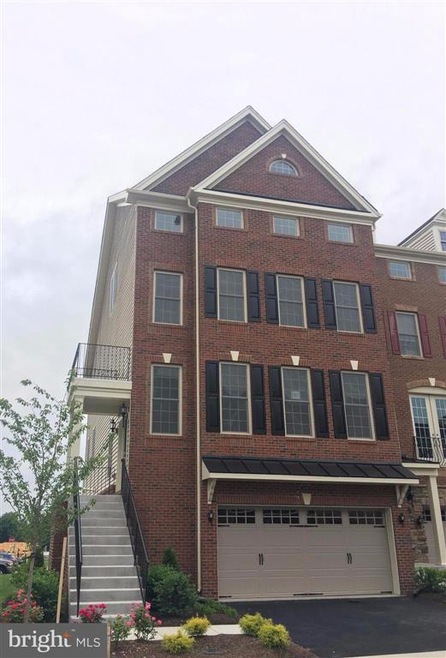 42649 Lancaster Ridge Terrace, Chantilly, VA 20152 - photo 1