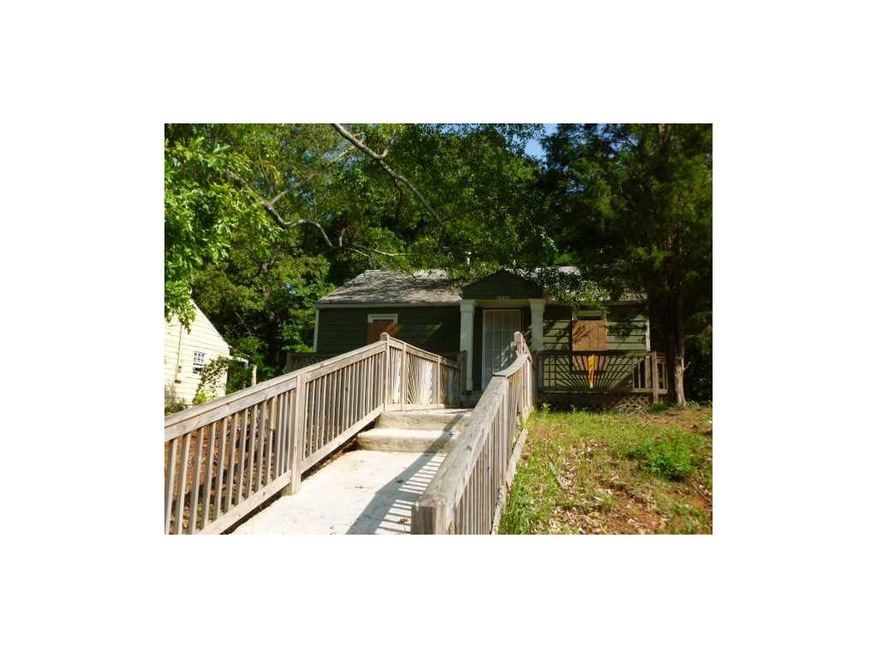 Exterior Front. FRONT
