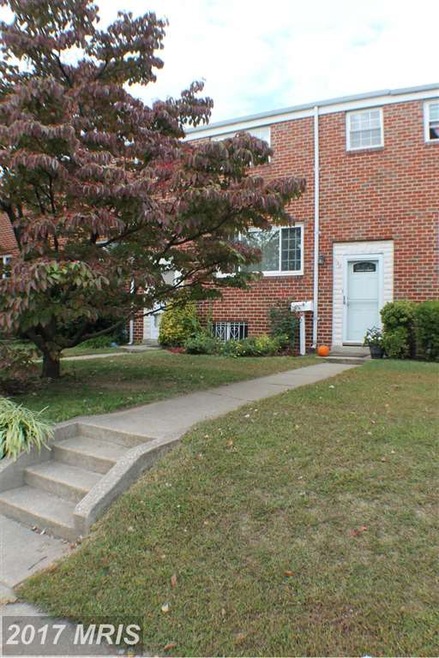 1132 Circle Dr, Halethorpe, MD 21227 - photo 1