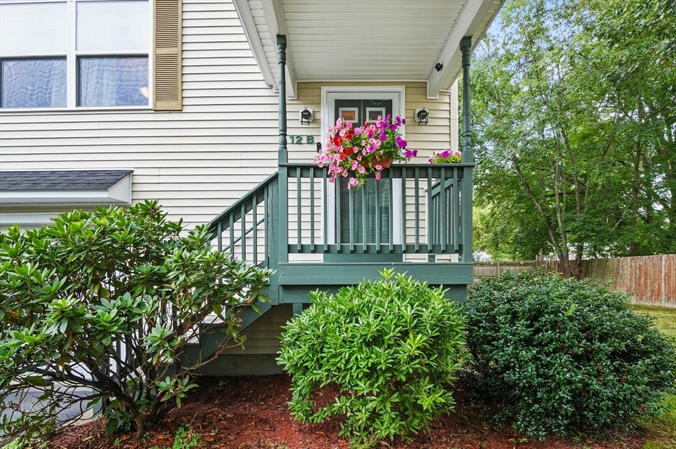 12 West Ave unit B, Webster, MA 01570 - photo 1