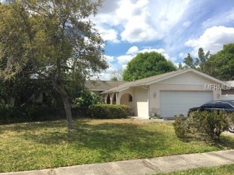 1002 Essex Ct, Brandon, FL 33510 - photo 1
