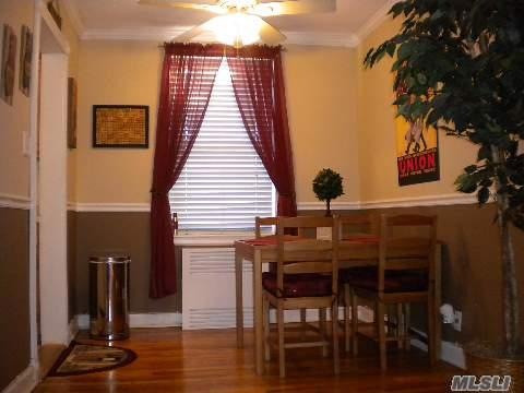 3640 171st St unit 19, Flushing, NY 11358 - photo 1