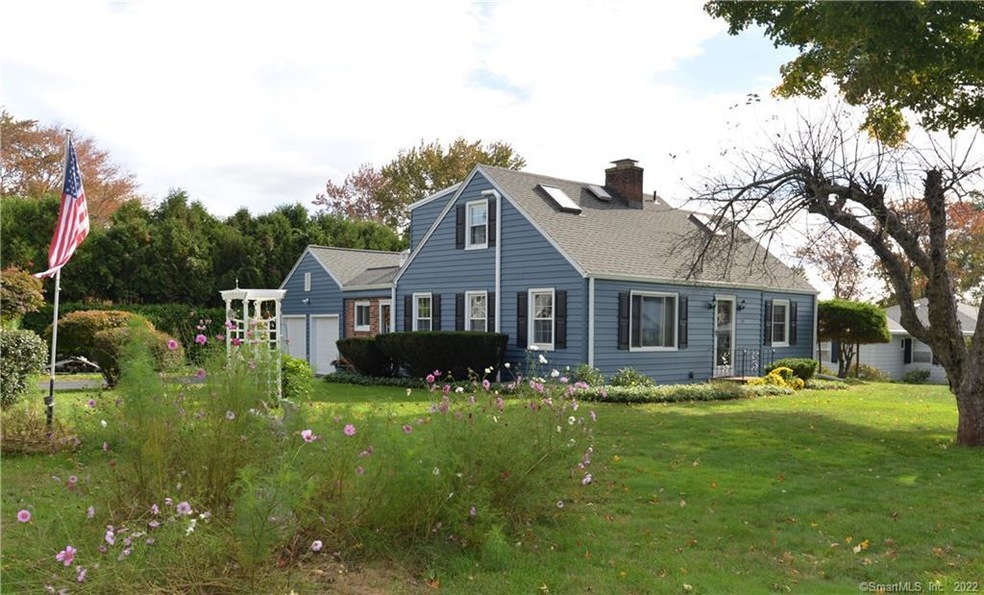 52 Southview Ave, Middlebury, CT 06762 - photo 1