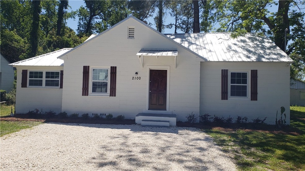 2100 Atkinson St, Brunswick, GA 31520 - photo 1