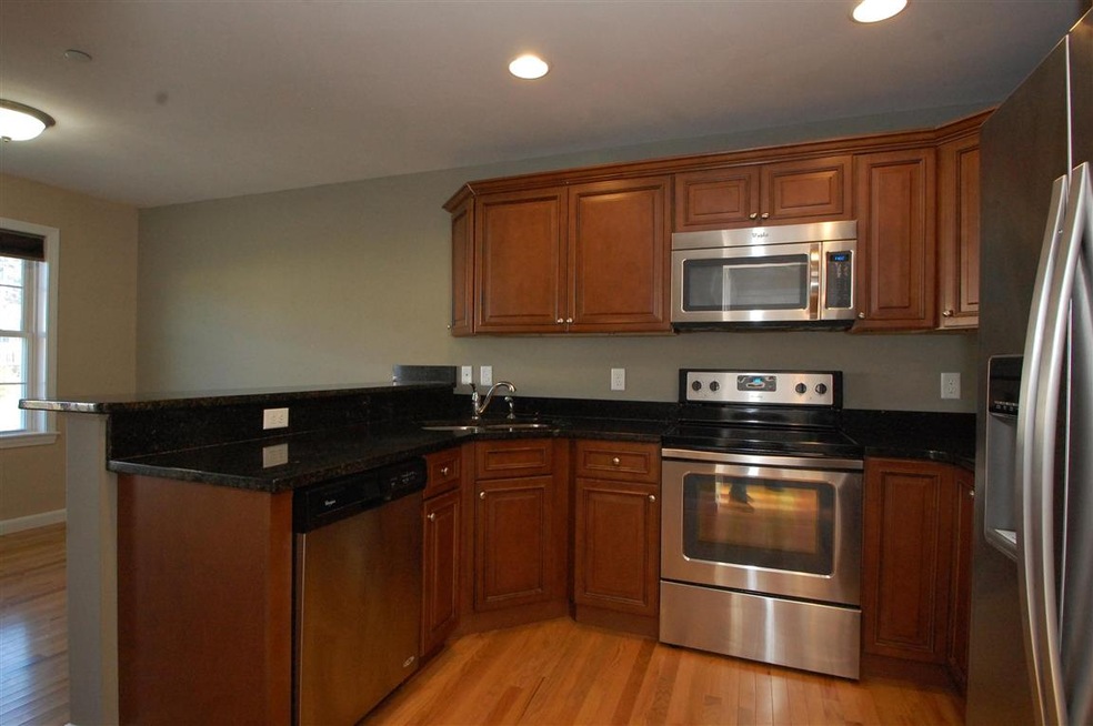 23 Cabernet Dr unit 3, Concord, NH 03303 - photo 1
