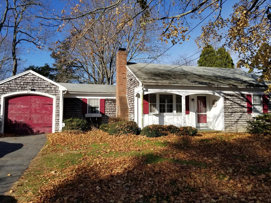 281 Phinneys Ln, Centerville, MA 02632 - photo 1