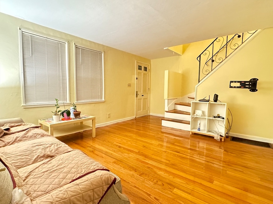 244 Quincy Shore Dr, Quincy, MA 02171 - photo 1