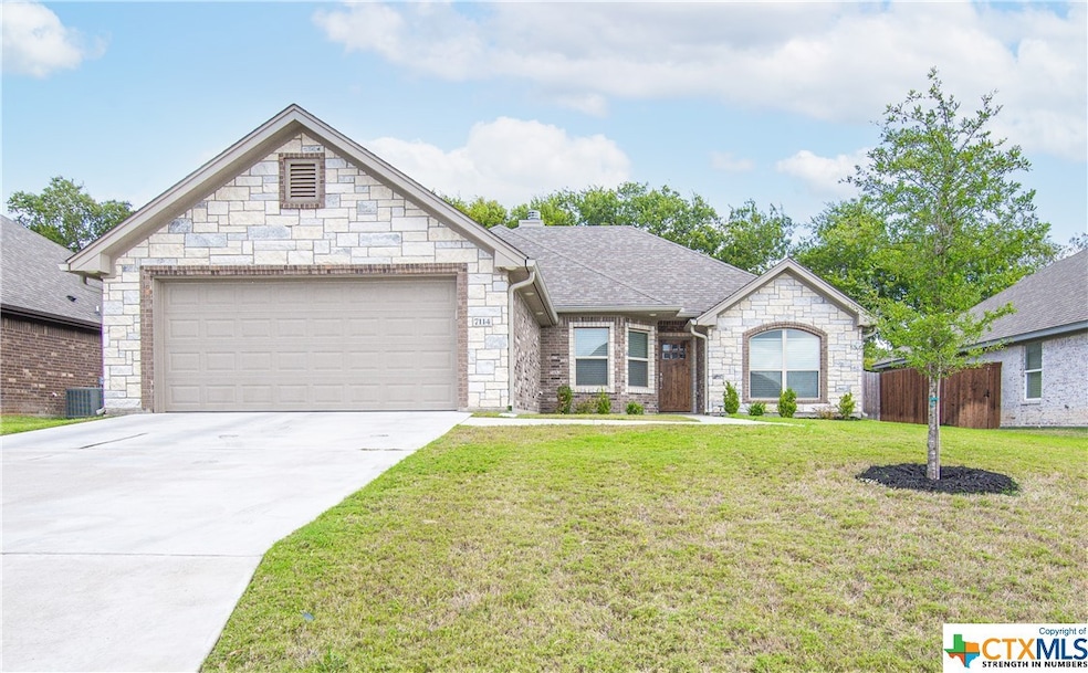 7114 Golden Heart Dr, Temple, TX 76502 - photo 1