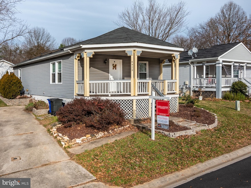 8929 Twelve Sons Ct, Jessup, MD 20794 - photo 1