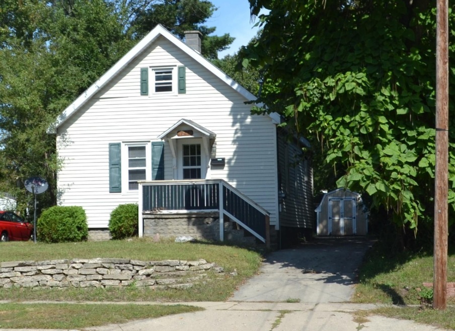 921 Bryant