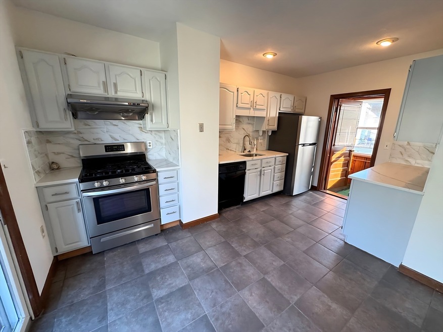 17 Upham St unit 2, Malden, MA 02148 - photo 1