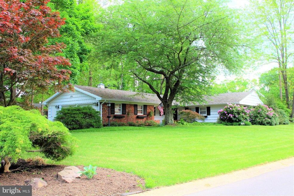 12924 Victoria Heights Dr, Bowie, MD 20715 - photo 1