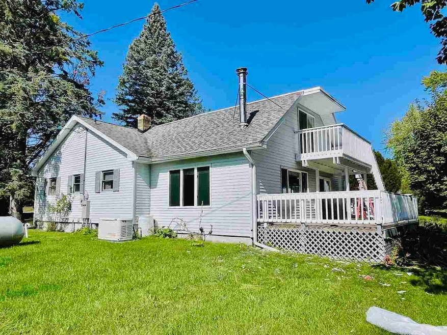 2528 Muckle Rd, Central Lake, MI 49622 - photo 1